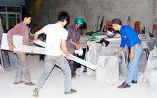 Không gục ngã