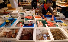 Nước biển nhiễm phóng xạ