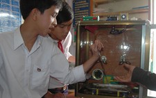 Máy sấy lúa của học trò