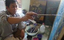 Người họa sĩ và con đường đơn côi