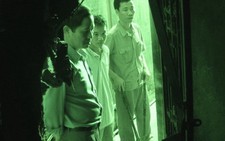 Hai người bị đốt trong phòng trọ