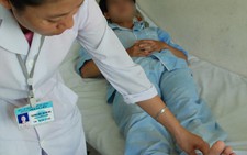 Tuổi nào cũng có thể mắc bệnh tay chân miệng