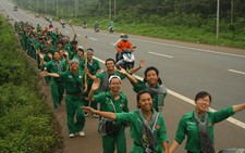 Đi bộ từ làng Sen đến bến Nhà Rồng