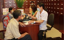 Làm thế nào chữa bệnh á sừng da đầu nhanh khỏi