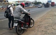Phơi bày mánh khóe 