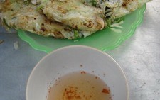 Bánh khoái tép Thanh Hóa
