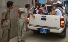 Giữ lao động trẻ em trái phép