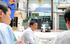 Lách luật làm sàn vàng 