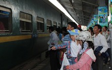 Giá vé tàu Thống Nhất giảm 10 - 15%