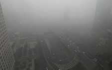 Sương mù và ô nhiễm, Trung Quốc hủy hàng trăm chuyến bay