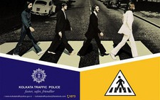 Dùng ảnh của The Beatles quảng bá an toàn giao thông