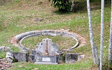 Kẻ trộm mộ 