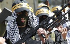 Rocket từ Lebanon bắn vào Israel