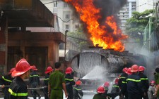 Trạm xăng thành biển lửa, nhiệt độ cháy có lúc 1.000 độ C