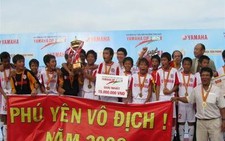 Đội U13 Phú Yên đăng quang ngôi vô địch