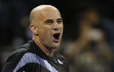 Mấy ai dũng cảm như Agassi!