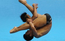 Những hình ảnh nhảy cầu đẹp mắt