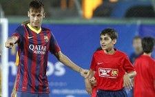 Neymar bị bệnh thiếu máu, có thể không du đấu châu Á