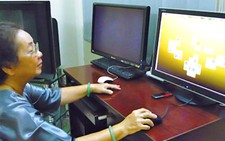 Miễn phí lớp hướng dẫn Internet dành cho người cao tuổi