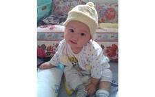 Nuôi con bằng sữa mẹ