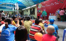 Trung thu cùng 
