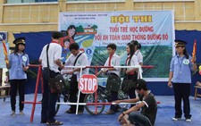 Các trường học tưởng niệm nạn nhân tai nạn giao thông