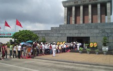 Lăng Chủ tịch Hồ Chí Minh mở cửa trở lại từ 6-11
