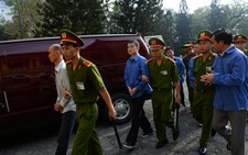 Xét xử 