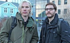 Phim về Julian Assange 