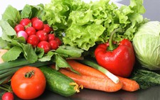 Ăn uống ngày Tết hợp lý cho người bệnh trĩ