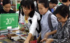 Vì sao nhà xuất bản kêu cứu?