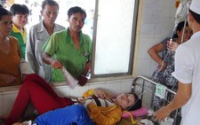 Hàng trăm công nhân nhập viện nghi bị ngộ độc thực phẩm