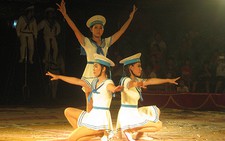 Xiếc Long An ra Hà Nội