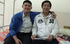 Lặn lội 140km đường đèo đưa cha đi thi đại học