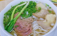Phở là món ăn sáng phổ biến của người Việt
