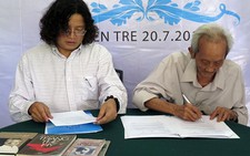 Ký kết tác quyền trọn đời với nhà văn Trang Thế Hy