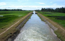 Trà Vinh xử lý kênh mương, đoạn sông bị ô nhiễm nặng