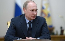 Tổng thống Nga Putin đến Crimea
