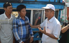 Chủ tịch Tổng LĐLĐ Việt Nam thăm ngư dân Lý Sơn