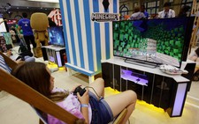 ​Microsoft mua công ty Minecraft với 2,5 tỉ USD