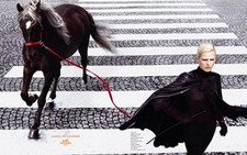 Hermès: Người Đức xây dựng chuẩn mực quý tộc Pháp