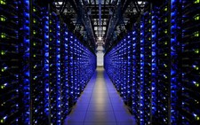 Loạt ảnh hiếm về trung tâm dữ liệu của Google