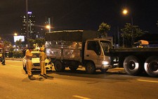 ​3 xe tông liên hoàn, “xế hộp” bạc tỉ móp đầu