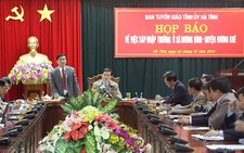 Học sinh phản đối sáp nhập trường, có sự xúi giục, kích động