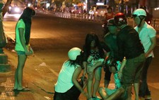 ​Nhậu say có người đưa về?