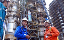 Tập đoàn dầu khí lãi 