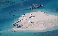 ​Philippines, Trung Quốc đấu khẩu dữ dội về biển Đông