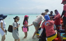Hồi hộp tour tết Nguyên đán