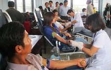 ​Cùng nhau hiến máu