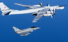 Hàng loạt máy bay chiến đấu NATO chặn máy bay quân sự Nga